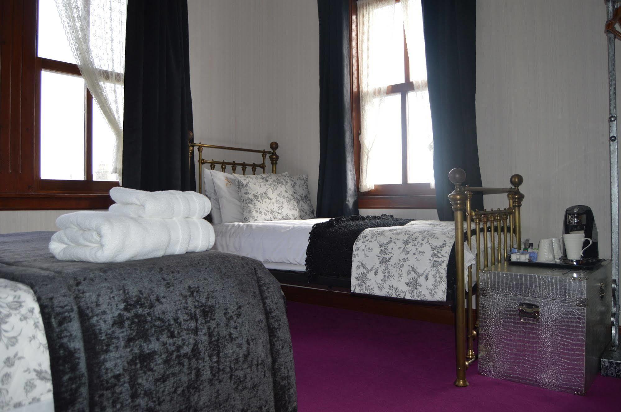 Knysna House Hotel Lerwick Kültér fotó