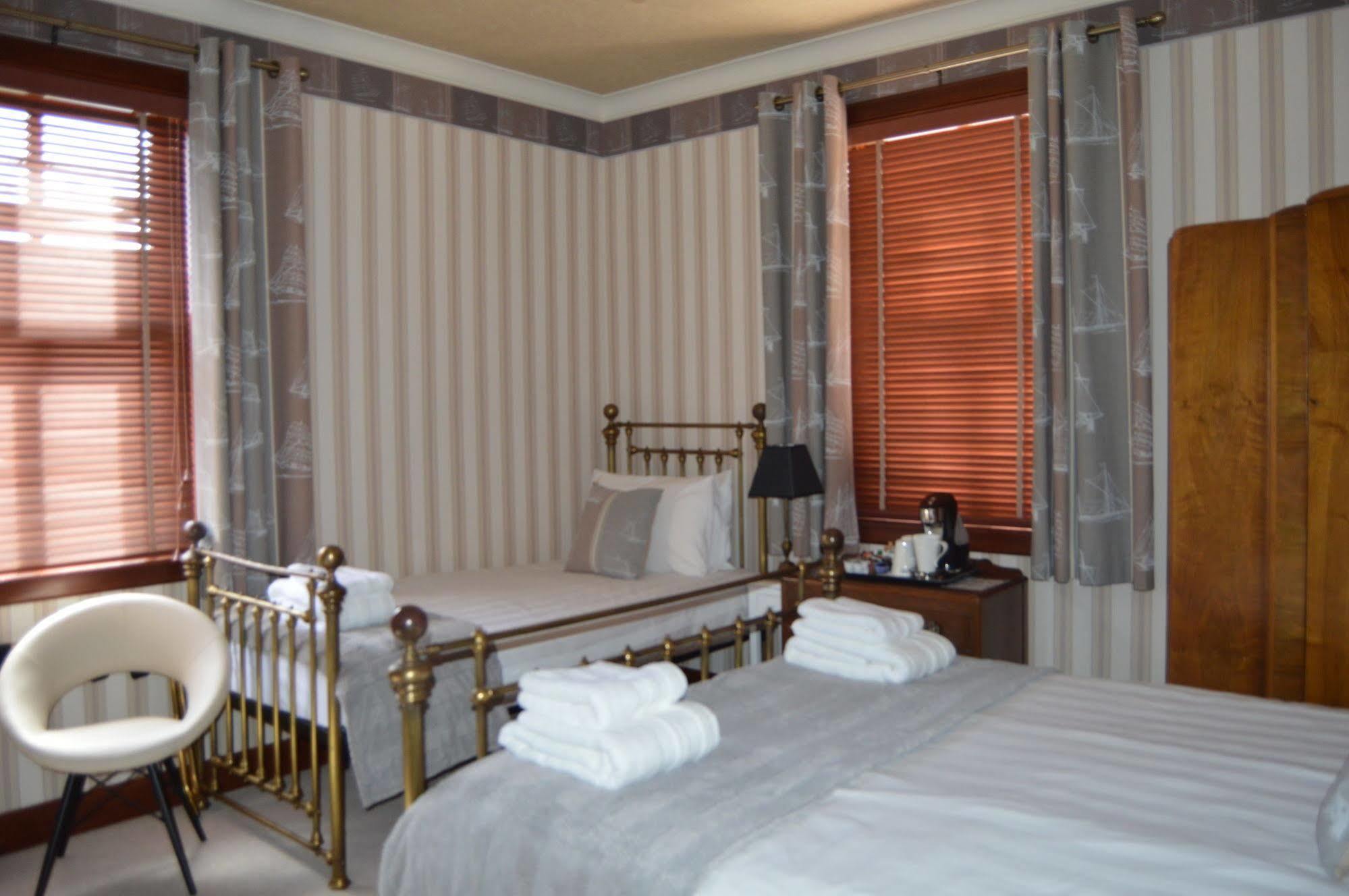 Knysna House Hotel Lerwick Kültér fotó